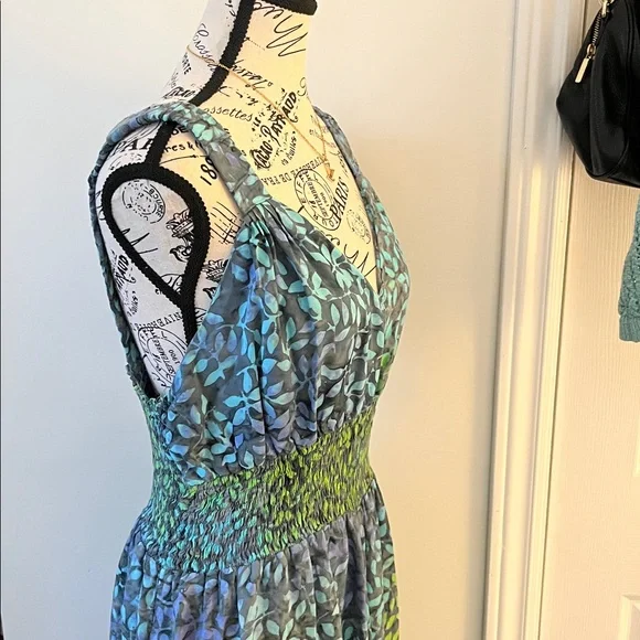 💗Bali Blue and Green Midi Dress - Picture 8 of 13